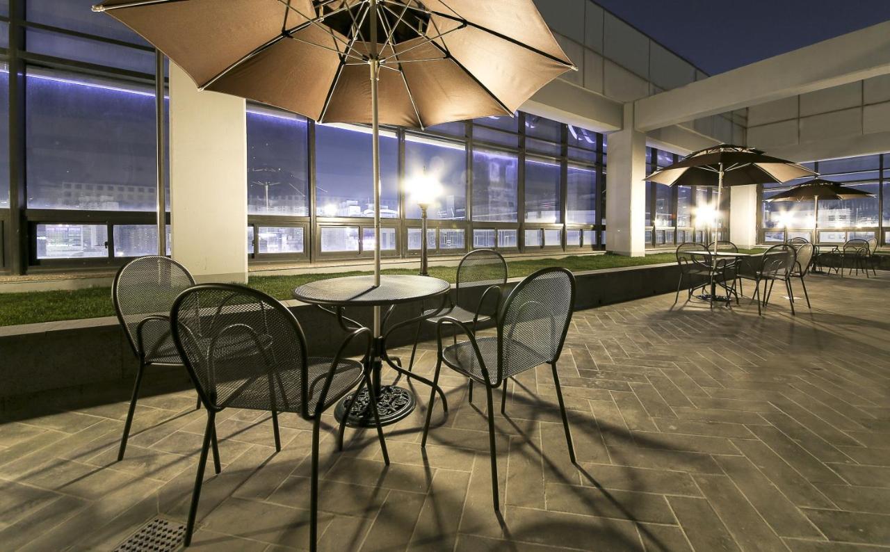 If Business Hotel Changwon Buitenkant foto
